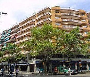 Apartments Europa Barcelona Exteriör bild